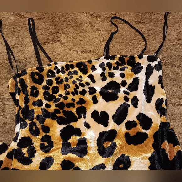 Juniors Forever 21 Mini Dress Size M Cheetah Print - Picture 2 of 4